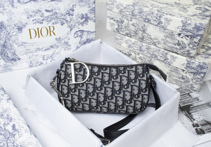 LW - Luxury Handbags DIR 111 - Image 5