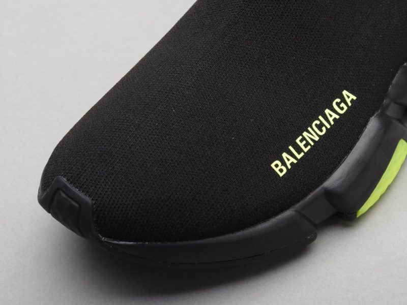 LW - Bla Socks Air Cushion Black Green Sneaker - Image 9