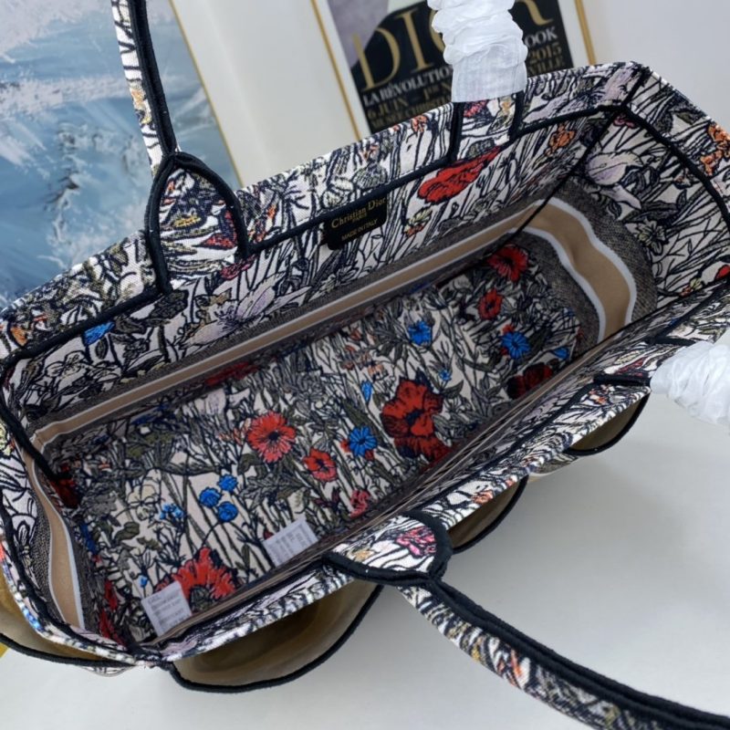 LW - Luxury Handbags DIR 081 - Image 3