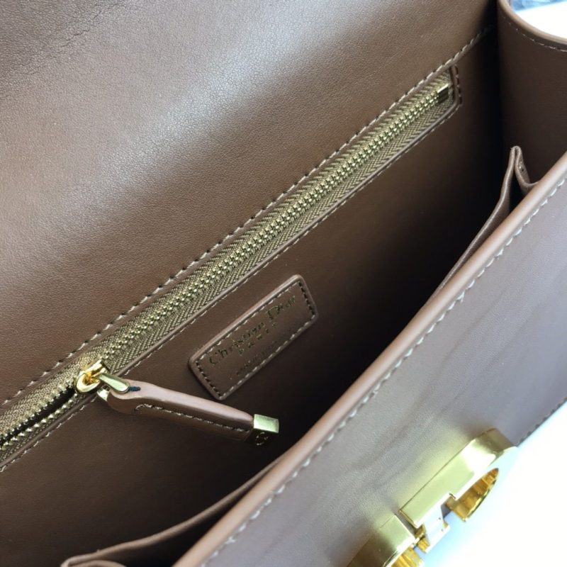 LW - Luxury Handbags DIR 087 - Image 3