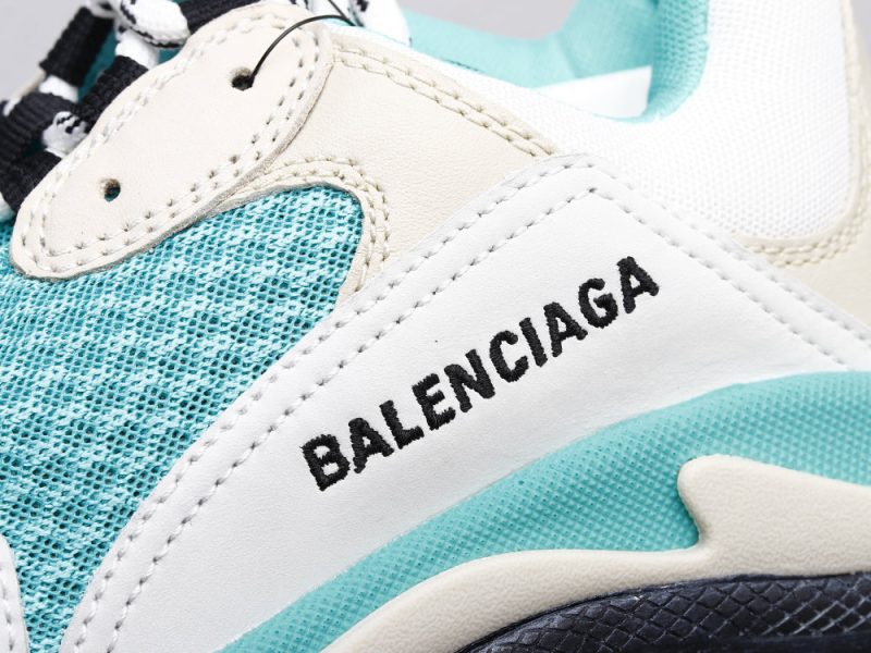 LW - Bla Triple S Tiffany Green Sneaker - Image 5