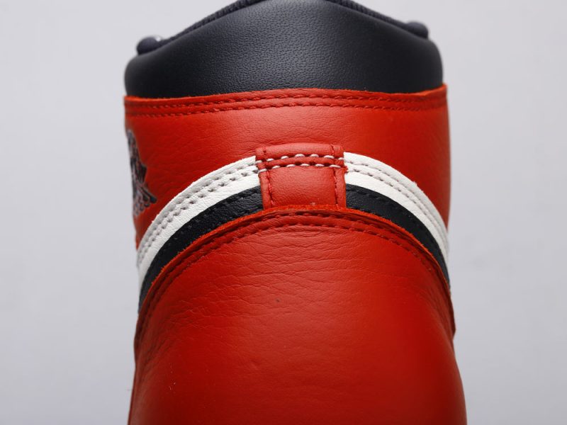 LW - AJ1 black red toe - Image 8