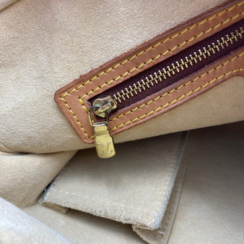 Louis Vuitton Looping GM TWS AWE - Image 18