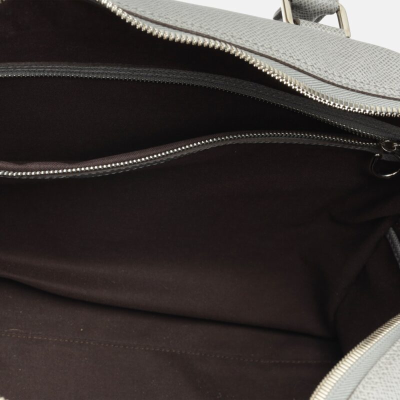 Louis Vuitton Neo Kendall Taiga AWE - Image 3