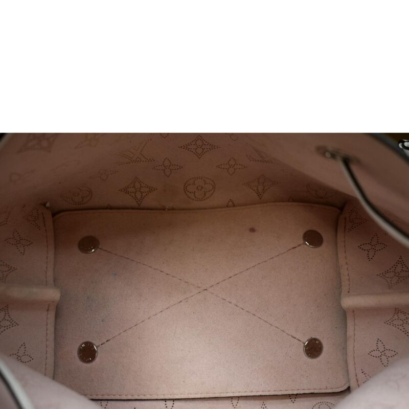 LOUIS VUITTON Bella Mahina Calf Leather Crossbody Bag Lilas AWE - Image 10
