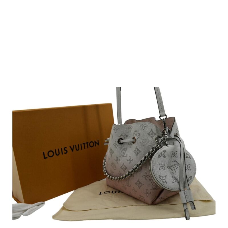 LOUIS VUITTON Bella Mahina Calf Leather Crossbody Bag Lilas AWE - Image 2