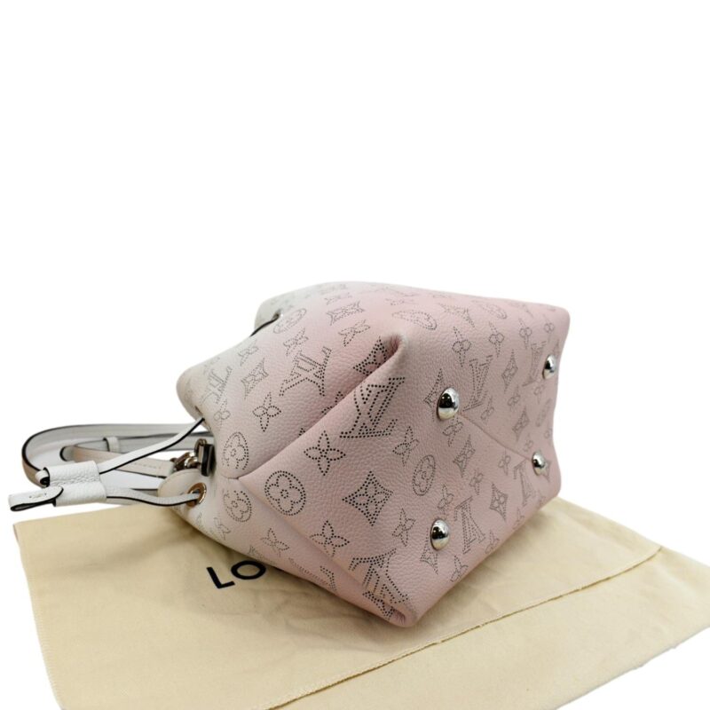LOUIS VUITTON Bella Mahina Calf Leather Crossbody Bag Lilas AWE - Image 8