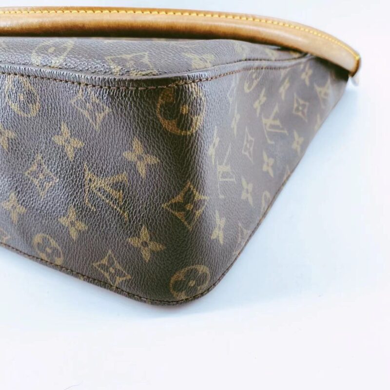 Louis Vuitton Looping GM TWS AWE - Image 6