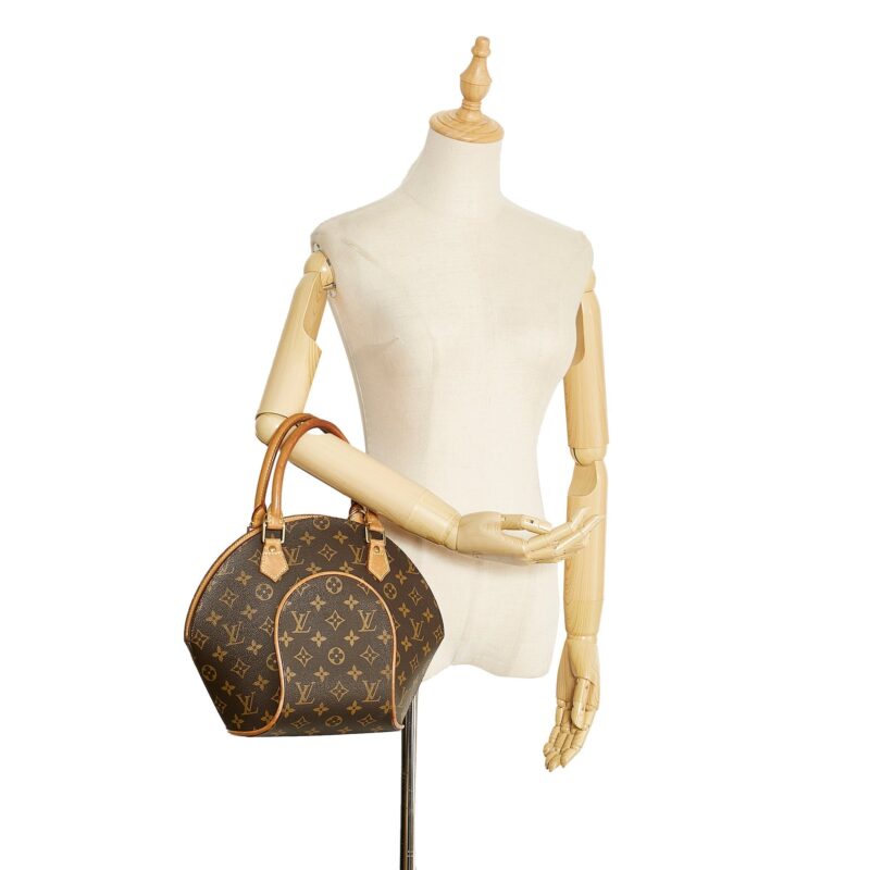 Louis Vuitton Ellipse MM Monogram Canvas AWE - Image 11