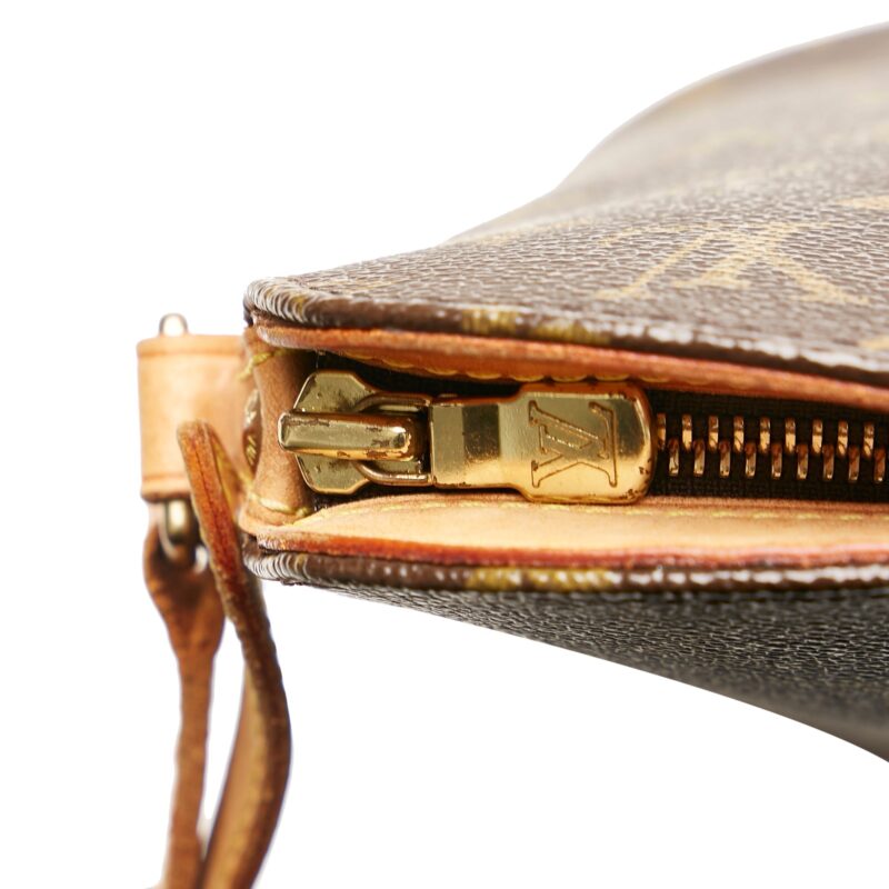 Louis Vuitton Drouot Monogram Canvas AWE - Image 7