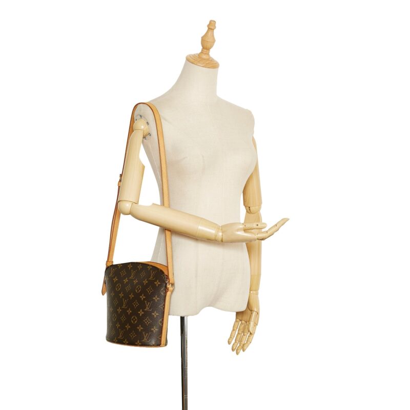 Louis Vuitton Drouot Monogram Canvas AWE - Image 8