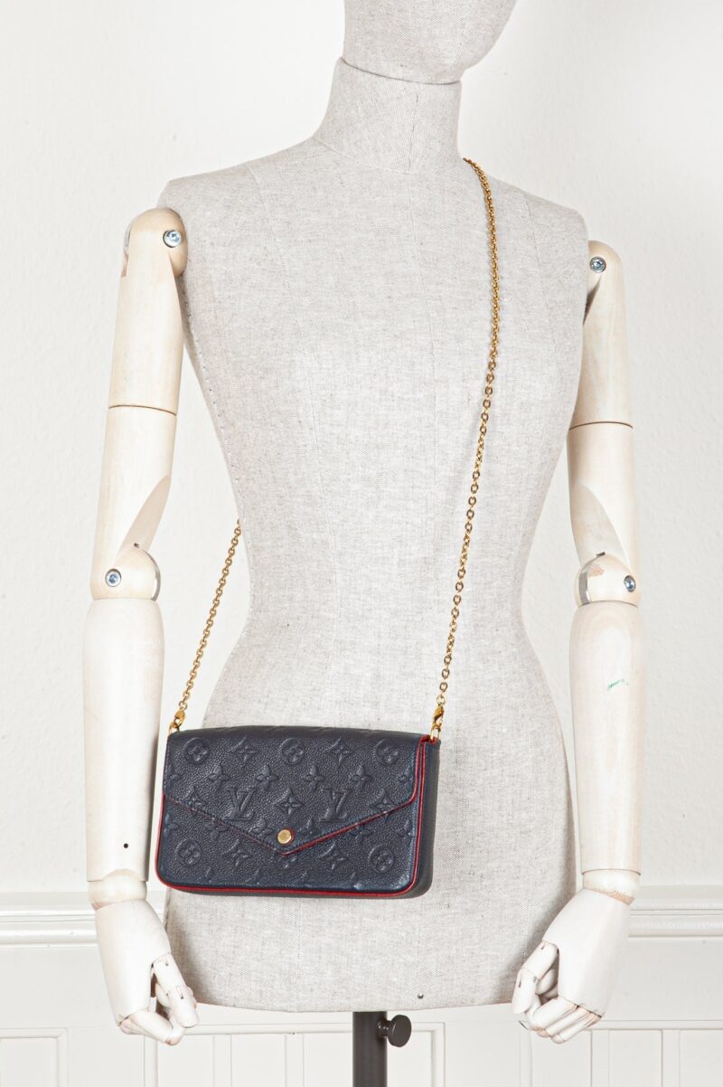 LOUIS VUITTON Felicie Pochette MNG Empreinte Navy AWE