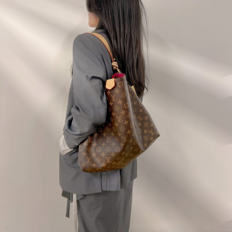 Louis Vuitton Graceful MM Shoulder Bag AWE - Image 15