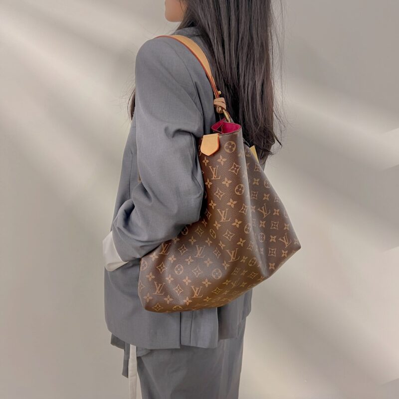 Louis Vuitton Graceful MM Shoulder Bag AWE - Image 3