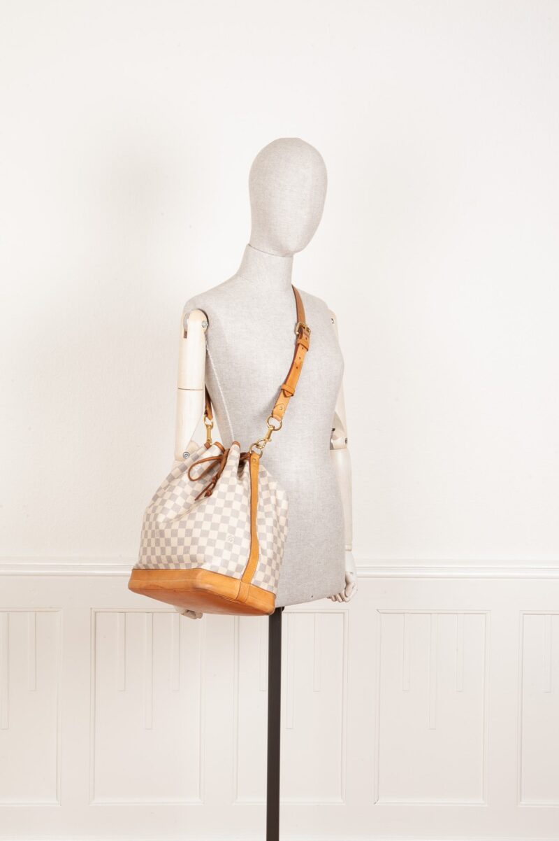 LOUIS VUITTON Grand Sac Noe Damier Azur AWE