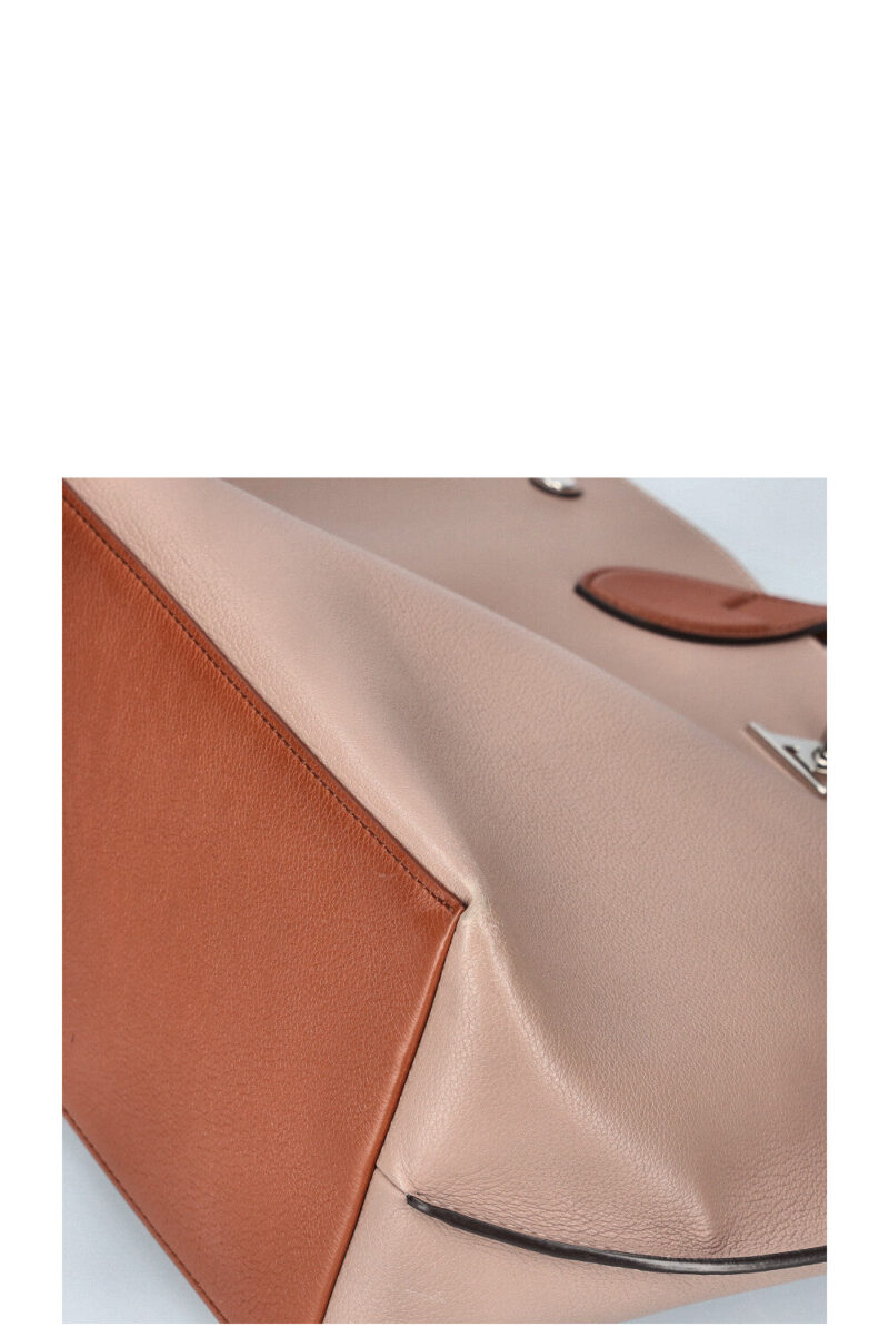 LOUIS VUITTON Lockme Go Tote Bag Bicolor AWE - Image 6