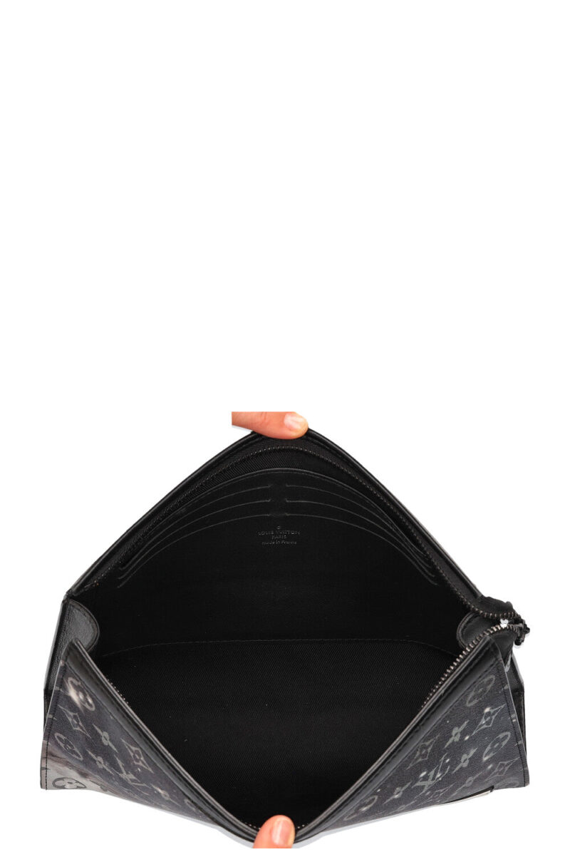LOUIS VUITTON Galaxy Pochette Voyage MM AWE - Image 7