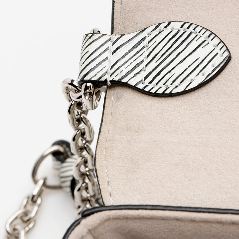 Louis Vuitton Aztec Epi Leather Twist MM Shoulder Bag (SHF-16794) AWE - Image 9