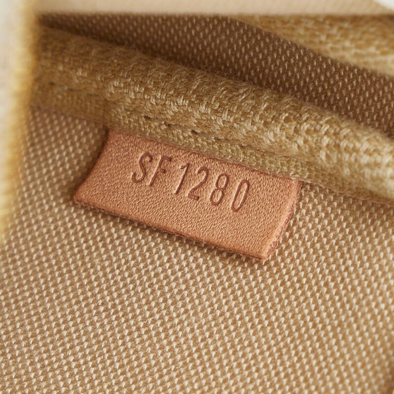 Louis Vuitton Damier Azur Mini Pochette Accessoires (SHG-1sdvQ6) AWE - Image 7