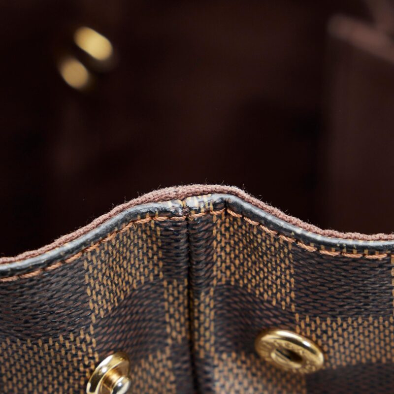 Louis Vuitton Damier Ebene Cabas Beaubourg AWE - Image 9