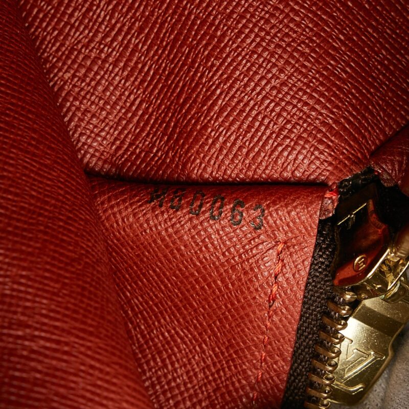 Louis Vuitton Damier Ebene Papillon (SHG-oW5Doq) AWE - Image 8