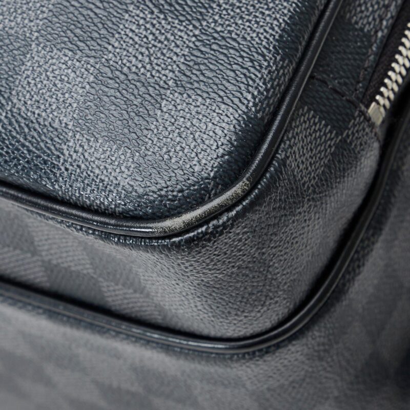 Louis Vuitton Damier Graphite Sac Leoh (SHG-kdNCxc) AWE - Image 9