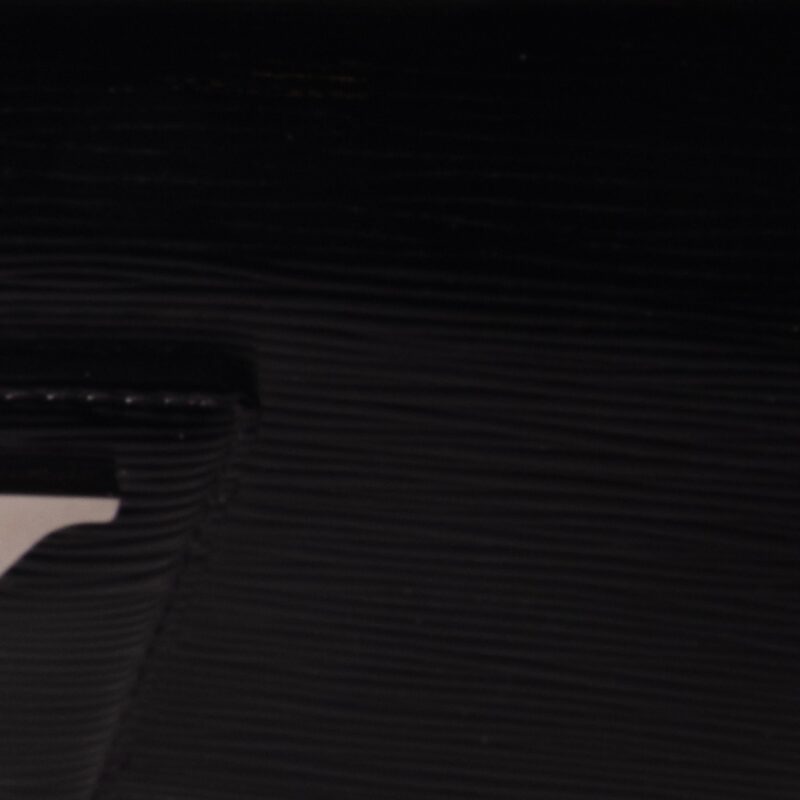 Louis Vuitton Electric Epi Sobe Clutch (SHG-34553) AWE - Image 6