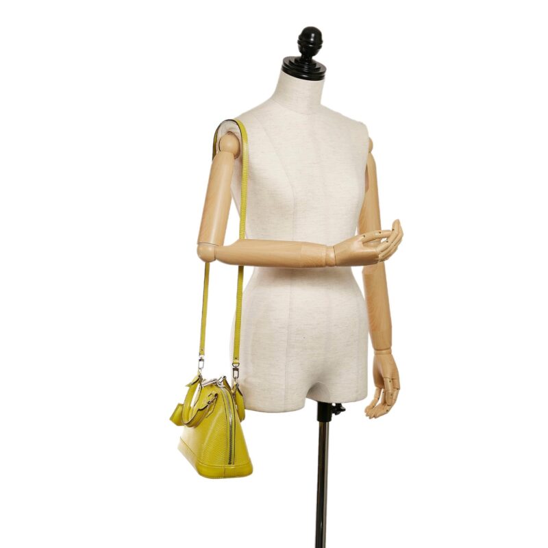 Louis Vuitton Epi Alma BB (SHG-37289) AWE - Image 9