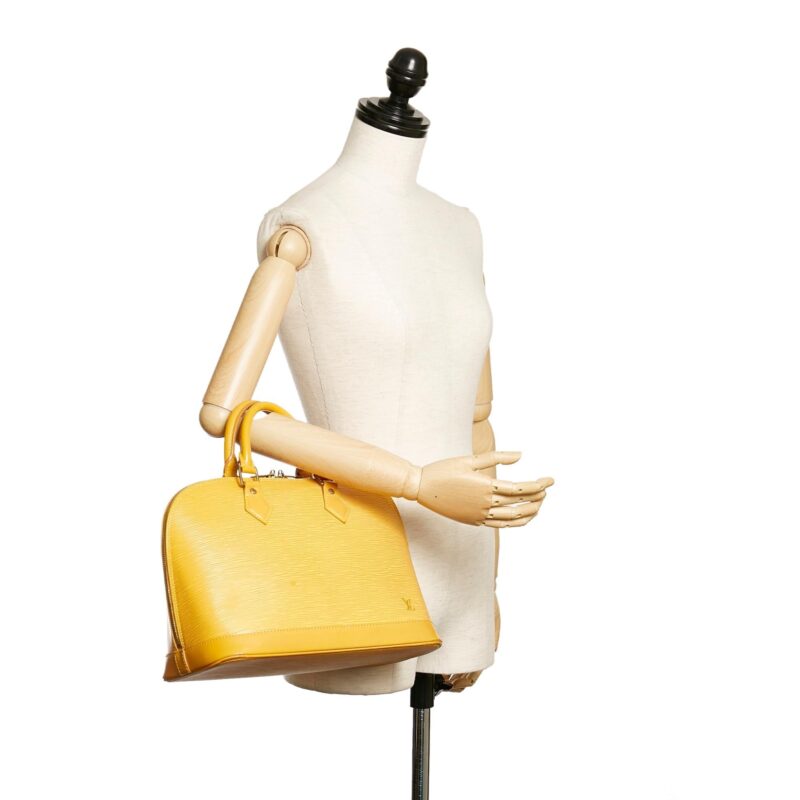 Louis Vuitton Epi Alma PM (SHG-30238) AWE - Image 4