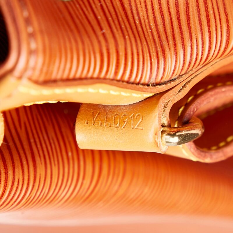 Louis Vuitton Epi Bicolor Noe (SHG-31395) AWE - Image 7