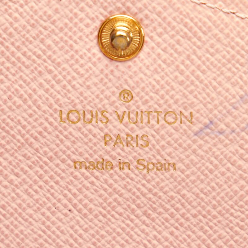 Louis Vuitton Epi Birds Victorine Wallet (SHG-27535) AWE - Image 5