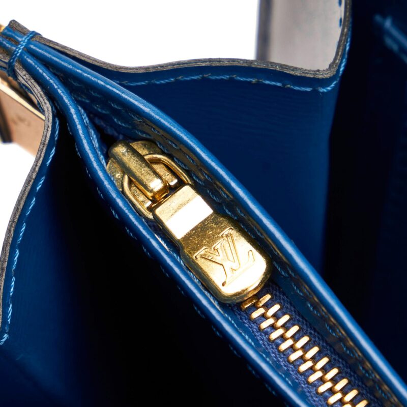 Louis Vuitton Epi Capucines (SHG-37266) AWE - Image 9
