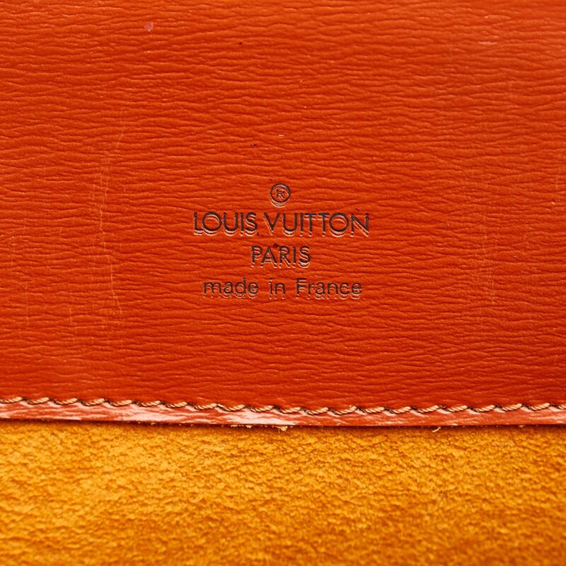Louis Vuitton Epi Cluny (SHG-34413) AWE - Image 6