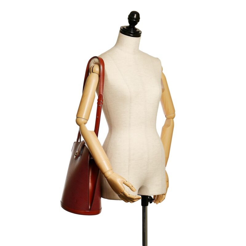 Louis Vuitton Epi Cluny (SHG-34413) AWE - Image 4