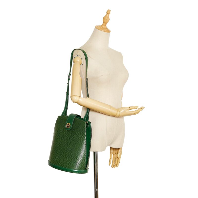Louis Vuitton Epi Cluny (SHG-KmzweX) AWE - Image 4