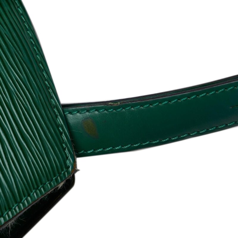 Louis Vuitton Epi Cluny (SHG-CP75BH) AWE - Image 12