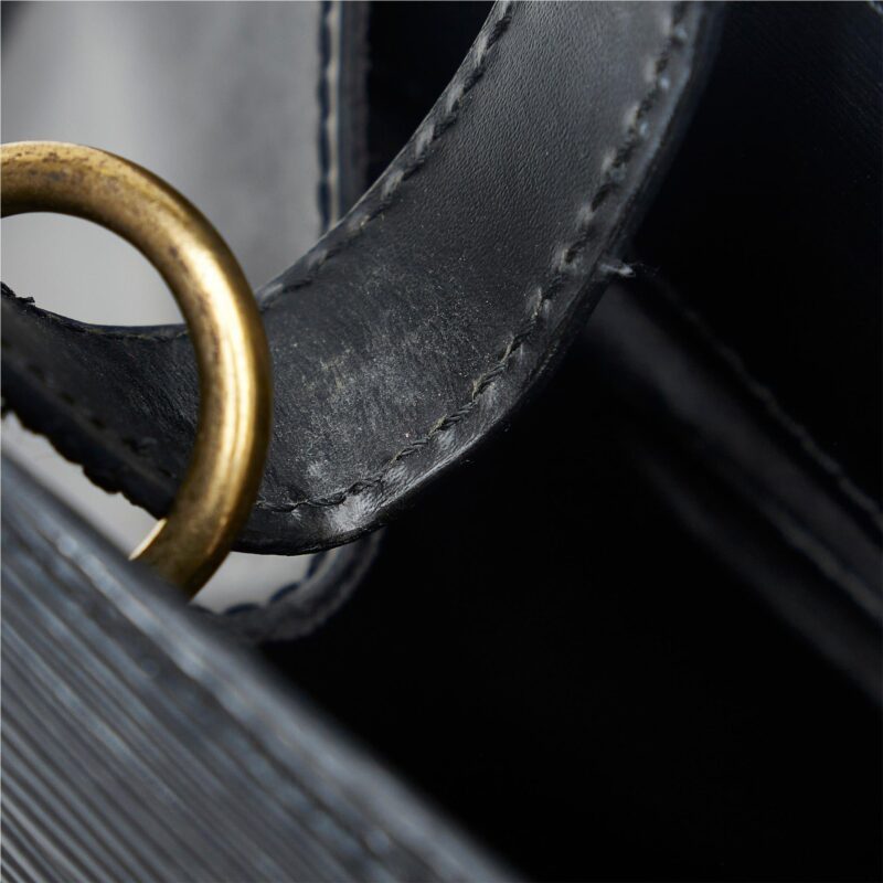 Louis Vuitton Epi Cluny (SHG-YQodlL) AWE - Image 8