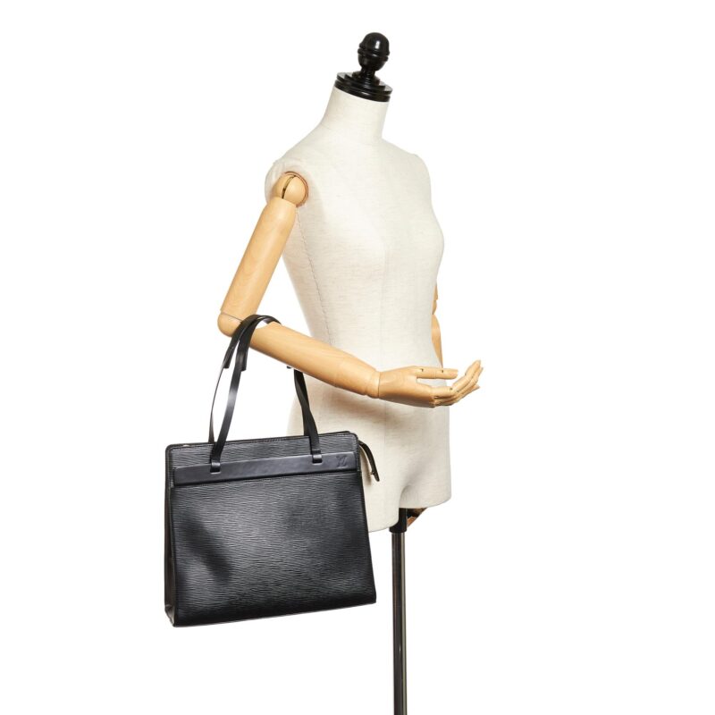 Louis Vuitton Epi Croisette PM (SHG-27337) AWE - Image 4