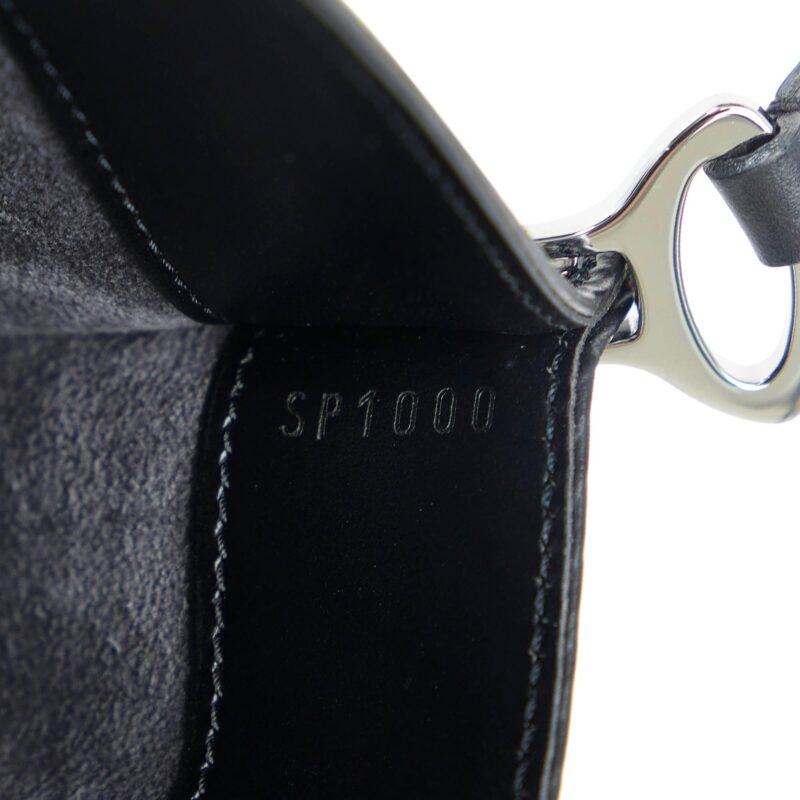 Louis Vuitton Epi Demi Lune Pochette (SHG-Khz0qc) AWE - Image 7