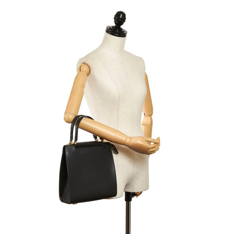 Louis Vuitton Epi Figari PM (SHG-30778) AWE - Image 4