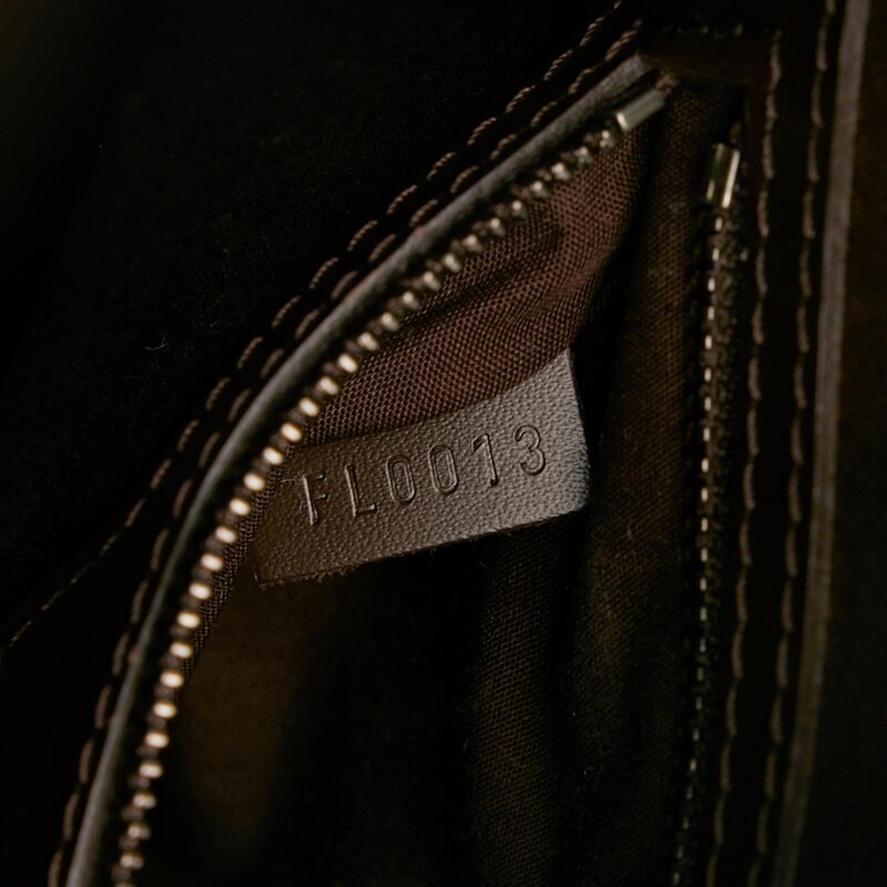 Louis Vuitton Epi Figari PM (SHG-Ob6hx0) AWE - Image 7
