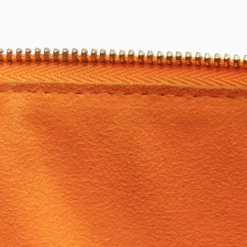 Louis Vuitton Epi Leather Pochette 21 Accessoires (SHF-17013) AWE - Image 17