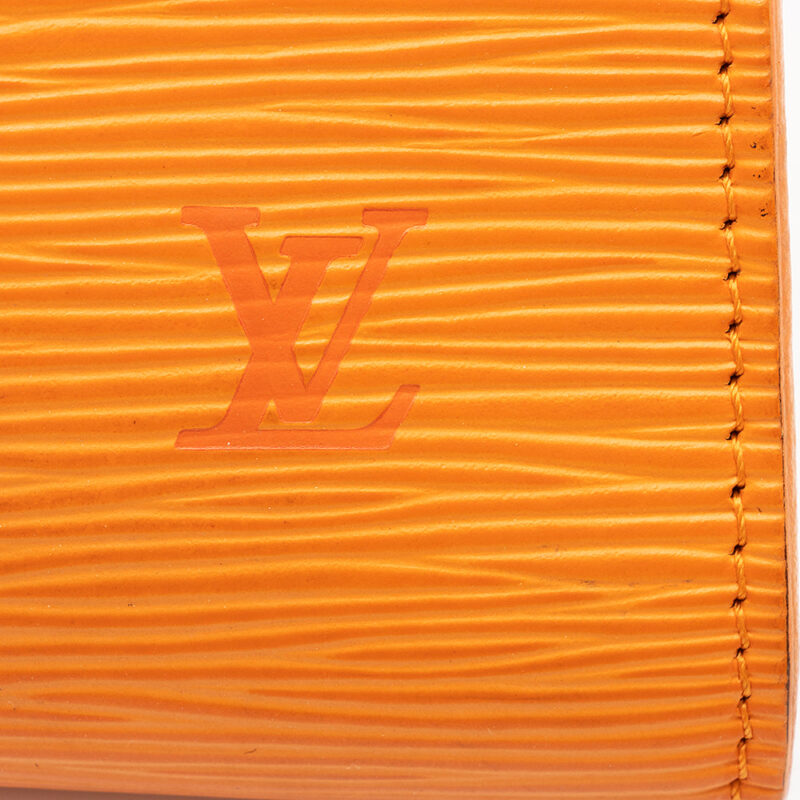 Louis Vuitton Epi Leather Pochette 21 Accessoires (SHF-17013) AWE - Image 10