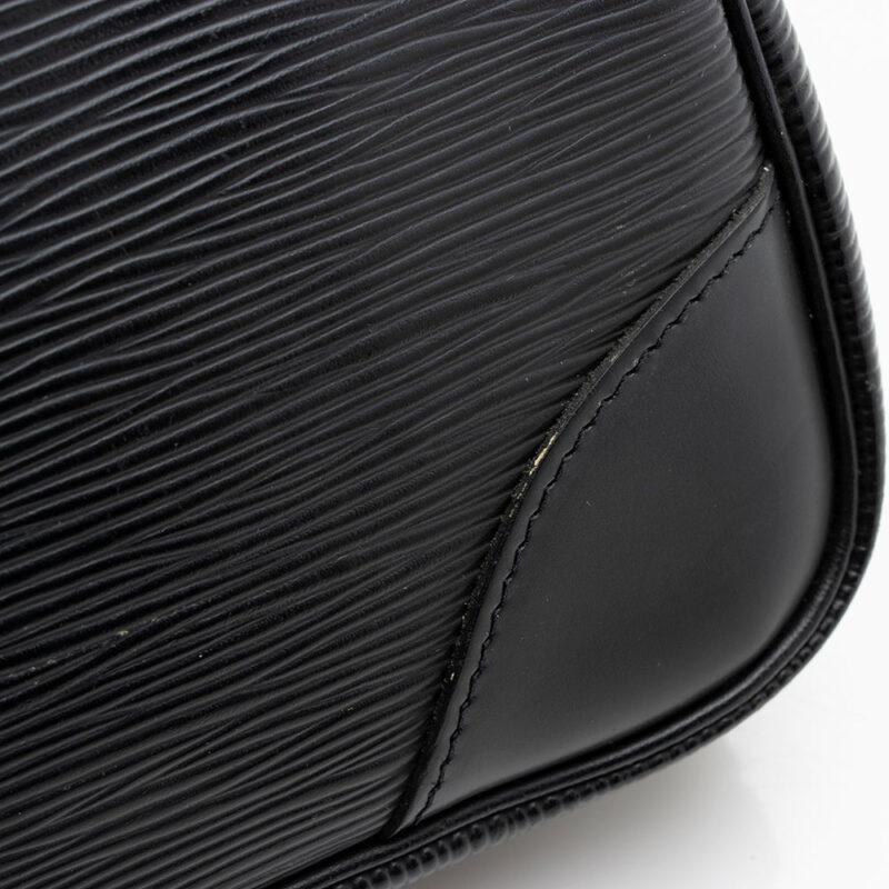 Louis Vuitton Epi Segur Pochette Shoulder Bag (SHF-17720) AWE - Image 10
