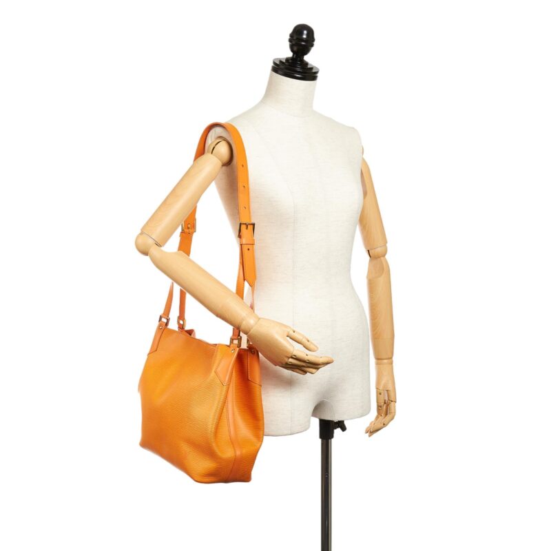 Louis Vuitton Epi Mandara MM (SHG-26867) AWE - Image 4