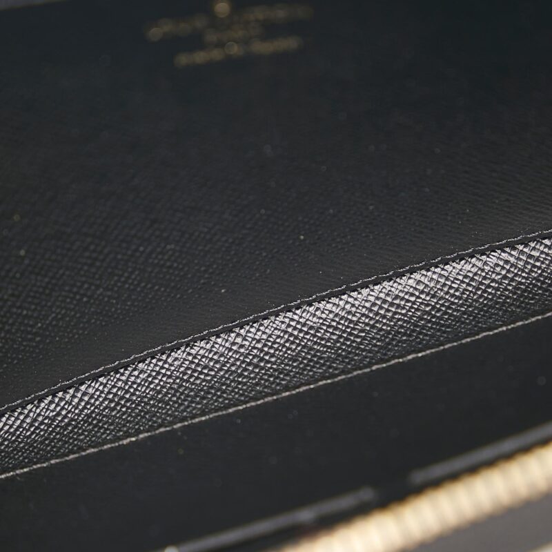Louis Vuitton Epi Monogram Flower Zippy Wallet (SHG-35333) AWE - Image 5