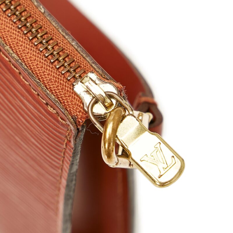 Louis Vuitton Epi Pochette Accessoires (SHG-26277) AWE - Image 8