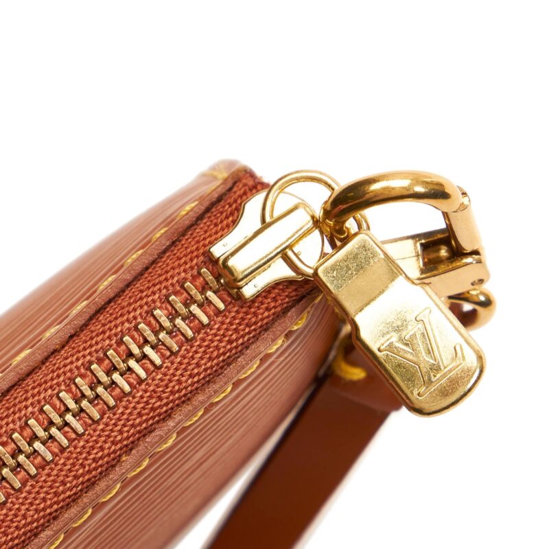 Louis Vuitton Epi Pochette Accessoires (SHG-30283) AWE - Image 8