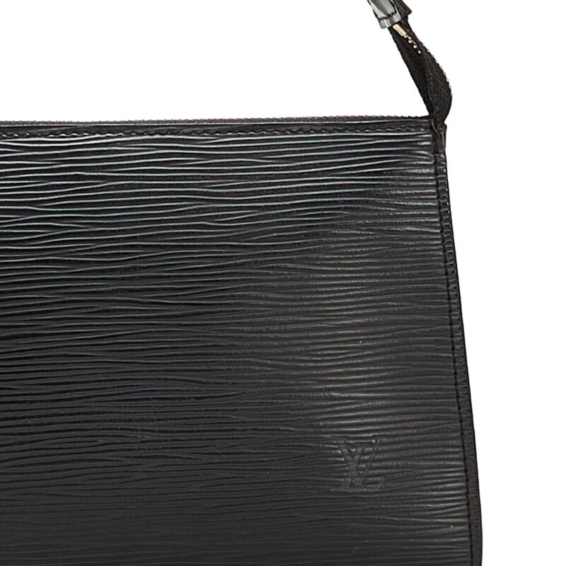 Louis Vuitton Epi Pochette Accessoires (SHG-35327) AWE - Image 10