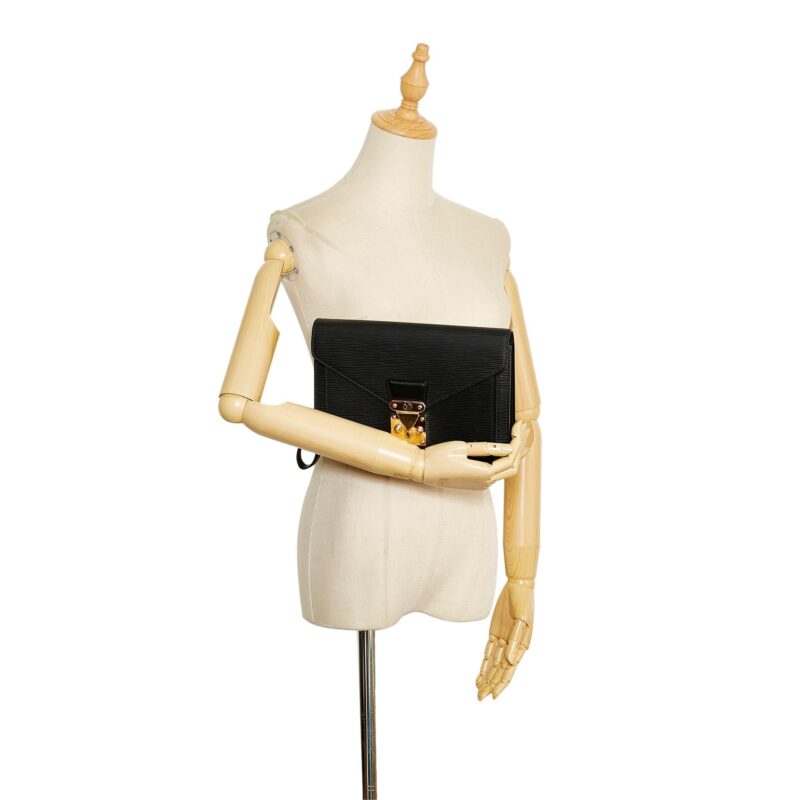 Louis Vuitton Epi Pochette Sellier Dragonne (SHG-7BXL7J) AWE - Image 4